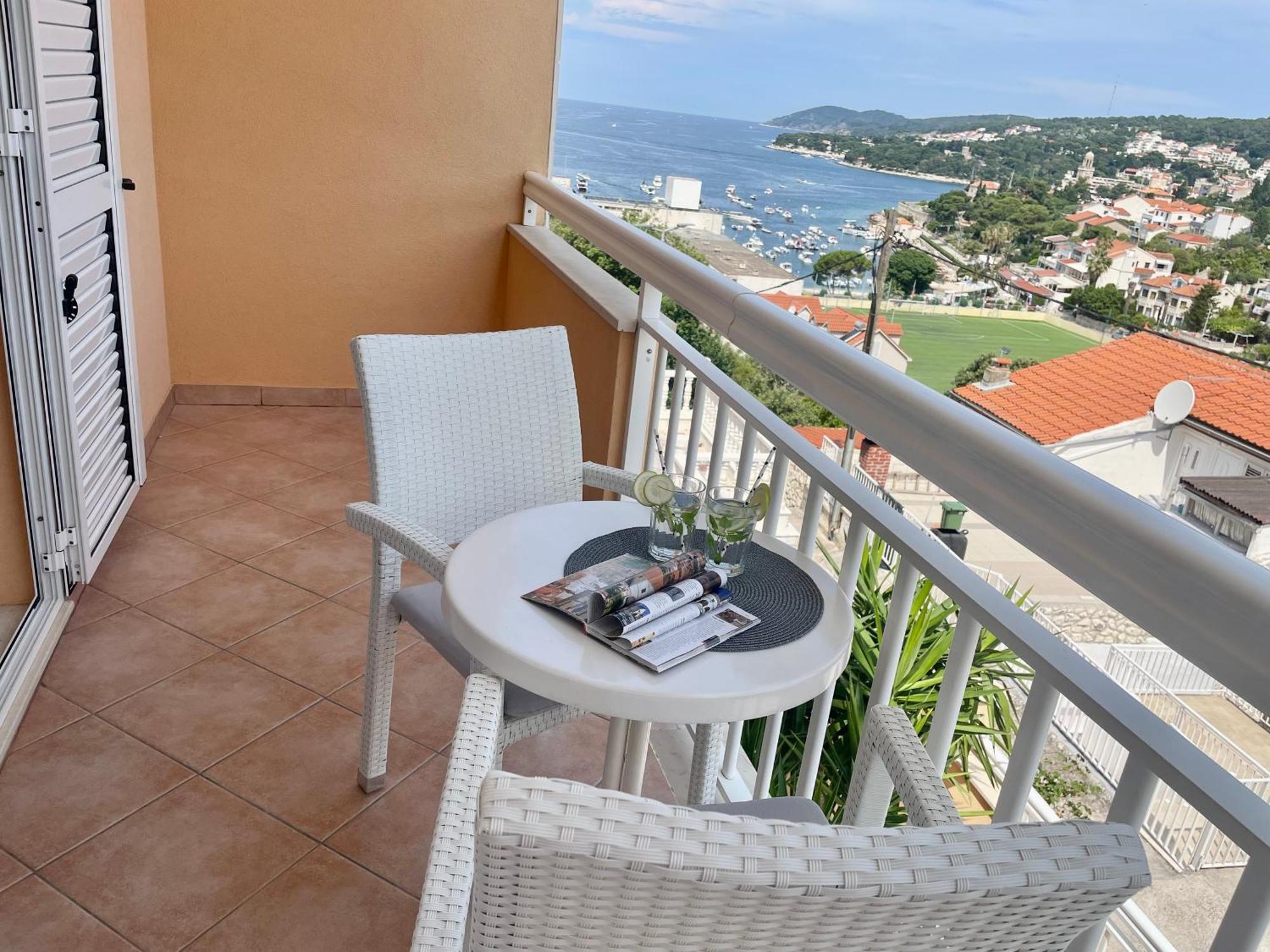 Apartments Sunny Elza Χβαρ Εξωτερικό φωτογραφία