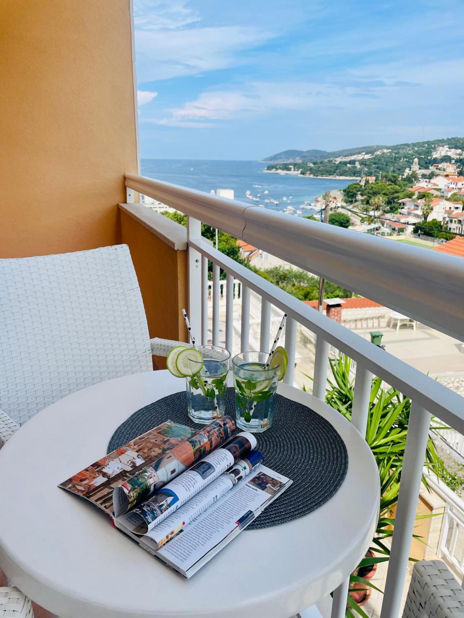 Apartments Sunny Elza Χβαρ Εξωτερικό φωτογραφία