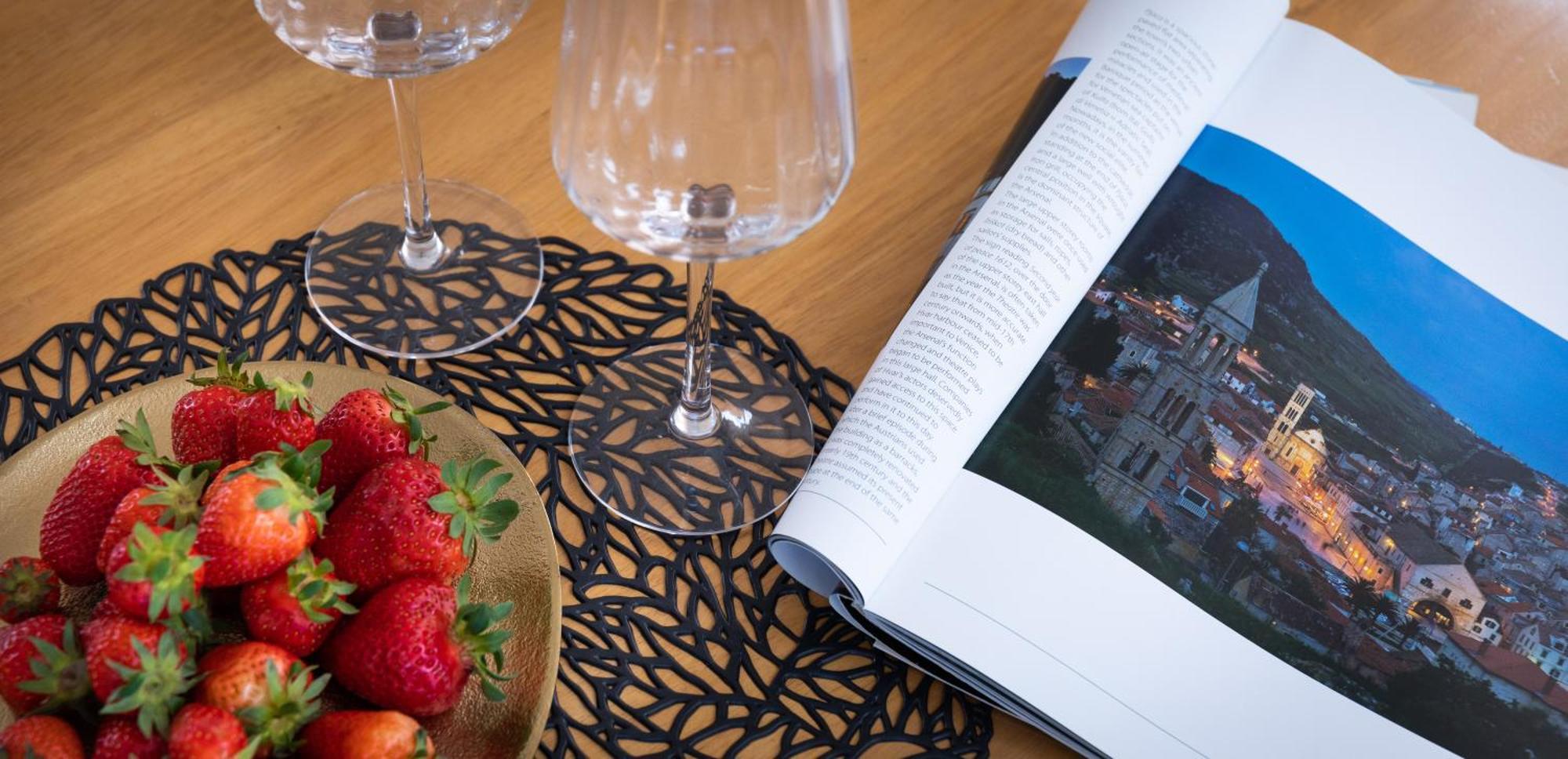 Apartments Sunny Elza Χβαρ Εξωτερικό φωτογραφία