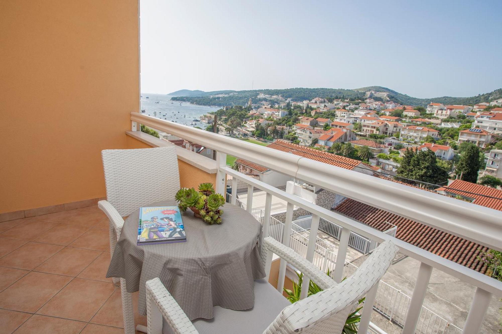 Apartments Sunny Elza Χβαρ Δωμάτιο φωτογραφία